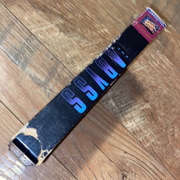 ‼️5/$15‼️ The Abyss VHS Tape - Picture 5 of 8